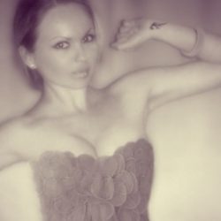 Пара ищет девушку для дружбы и встреч в Иркутске (и области)